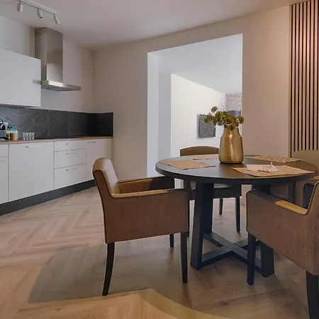Apartmán Spacious Leon With Garden